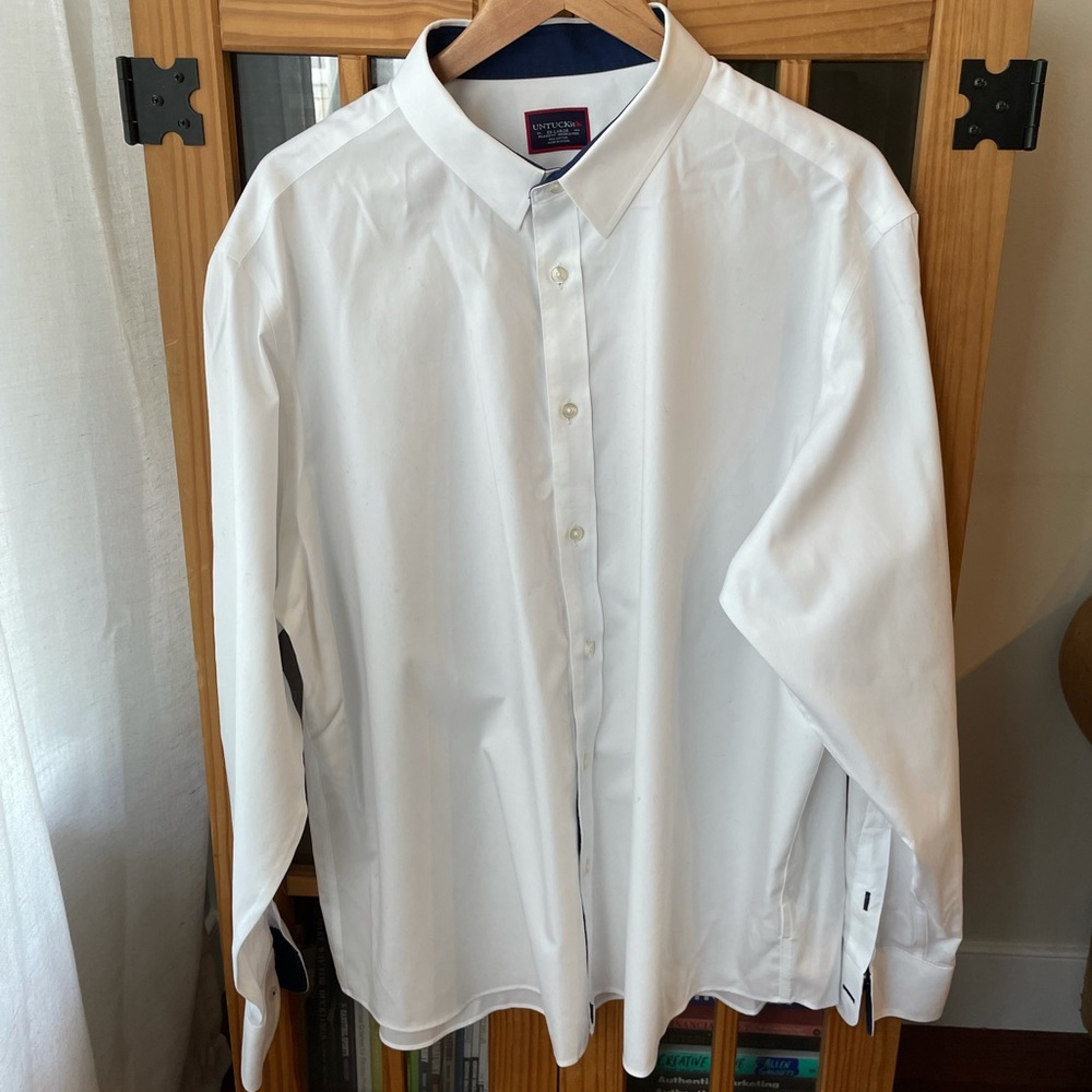 White UNTUCKit - the Perfect Length Shirt